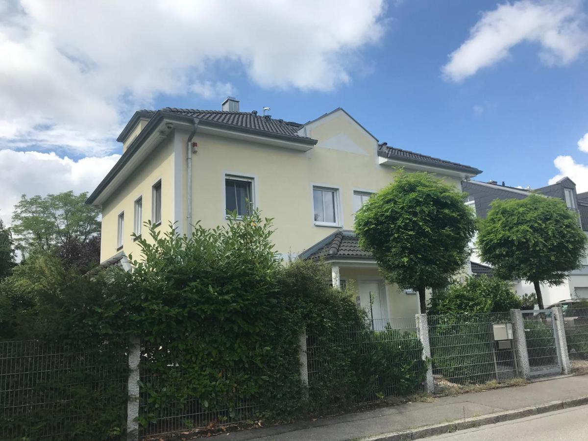 Helle Souterrainwohnung Mit Komfort Múnich Exterior foto