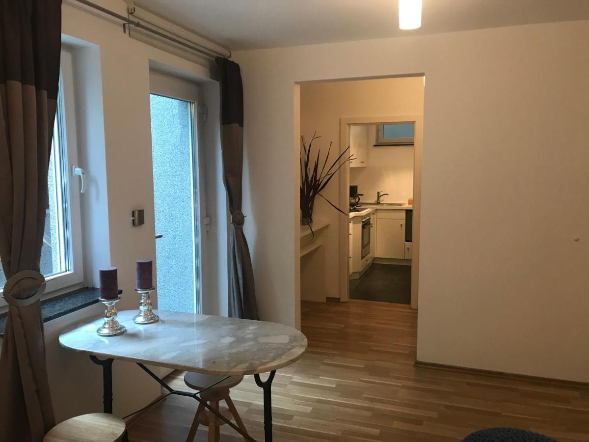 Helle Souterrainwohnung Mit Komfort Múnich Exterior foto